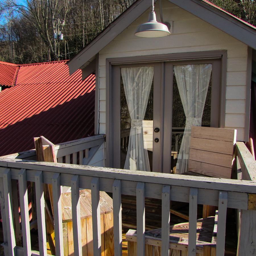 Red Leaf River Inn Waynesville Extérieur photo